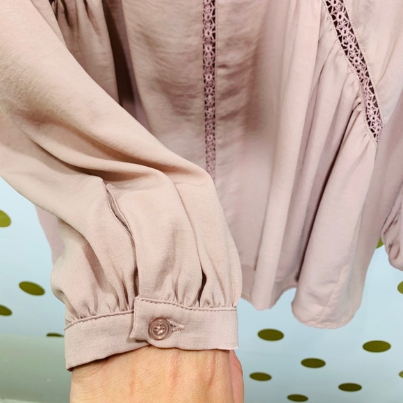 Ro&De Blush Eyelet Boho Tunic; S - Picture 8 of 10